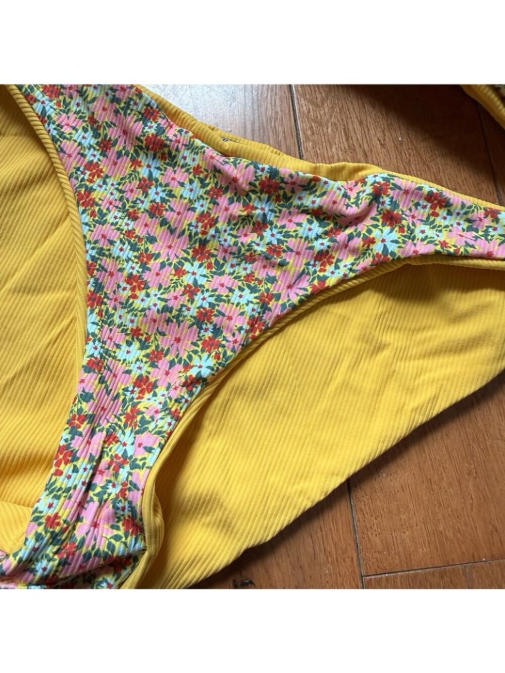 Maaji Sunflower Flirt Floral Yellow Ribbed Bikini Set Triangle Top S/M - Picture 3 of 8